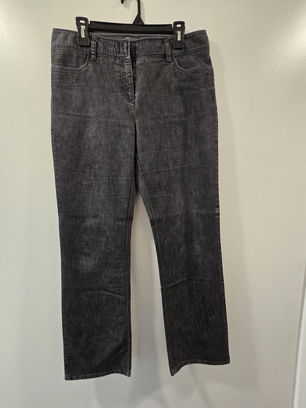 Kenneth Cole Reaction Women's Straight-Leg Jeans in Washed Black